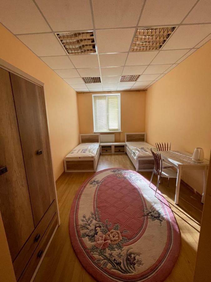 Seven Hostel Korosten Buitenkant foto